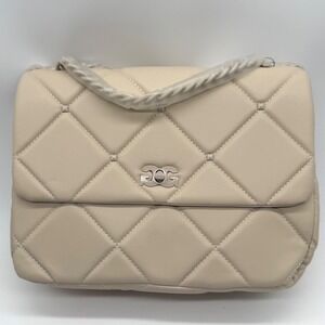Gilda Paris Large Quilted Handbag light tan. Designer Purse- small blemish‎